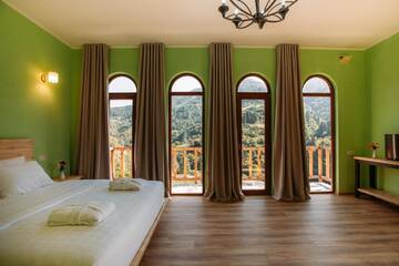 Фотографии Отель Hotel Chateau Iveri г. Varjanisi (Грузия) №4 Фото Отель Hotel Chateau Iveri г. Varjanisi 4